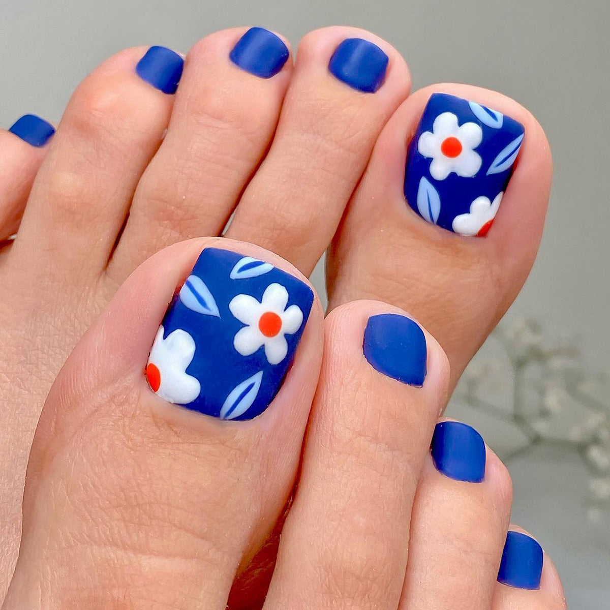 Ocean Breeze Short Square Navy Blue Press On Toe Nail Set with White Floral Design