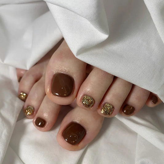 Glamorous Earthy Brown Short Square Chic Press on Toenail Set with Dazzling Glitter Accents