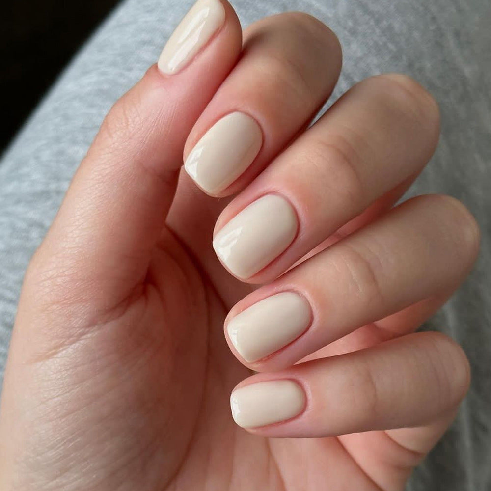 Elegant Bridal Collection Short Round Beige Press On Nail Set with a Glossy Finish