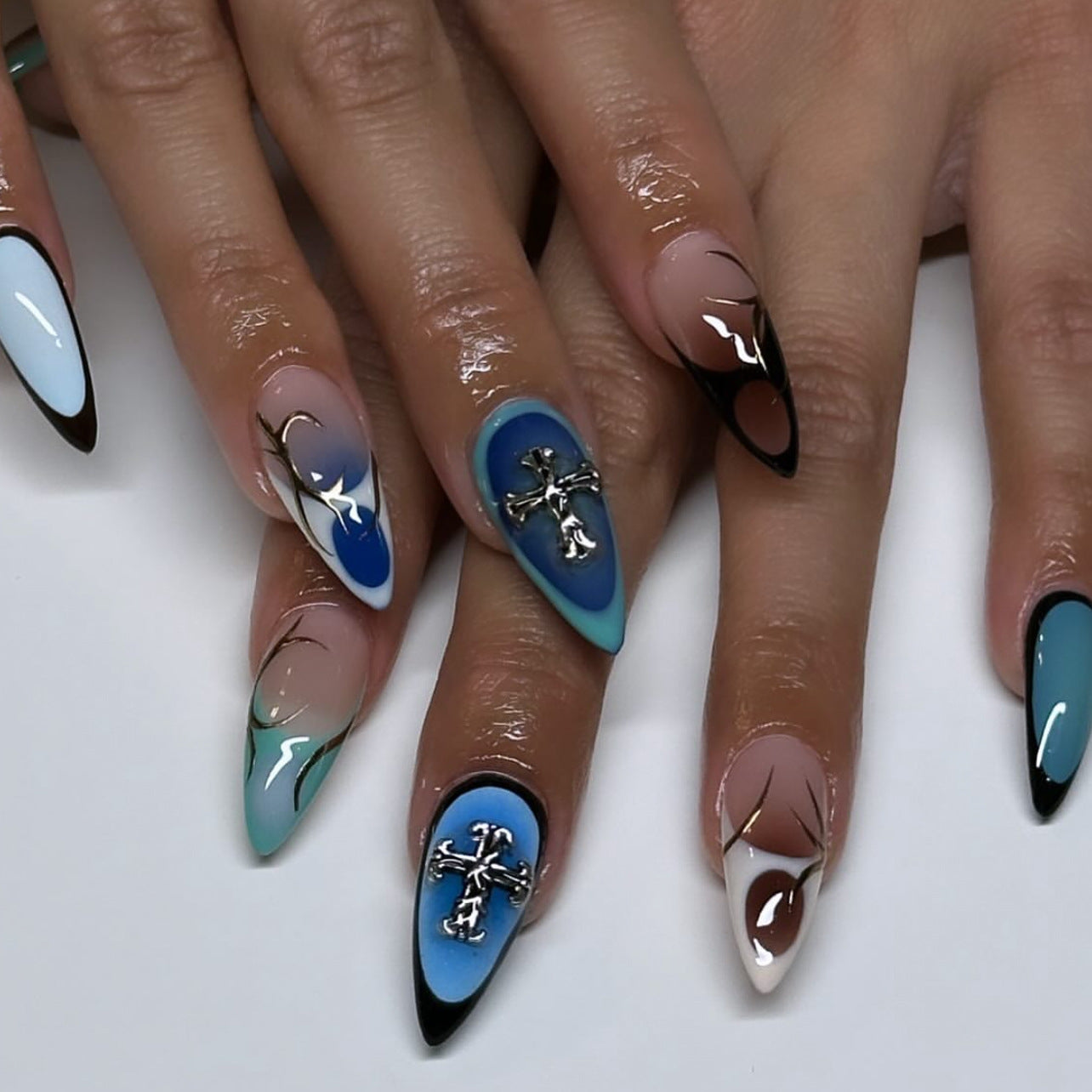 Celestial Moonlit Medium Almond Shaped Aquatic Ombre Nail Press Set with Iridescent Charm