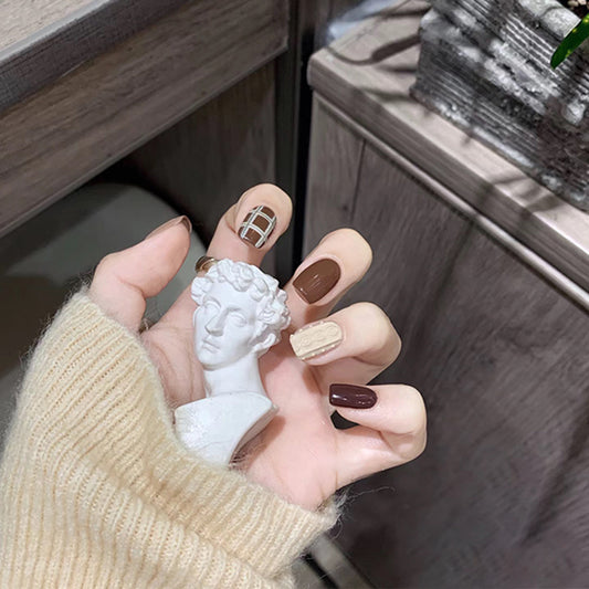 Elegant Classic Vibes Short Square Brown Beige Featuring Artistic Patterns Press-On Nail Set