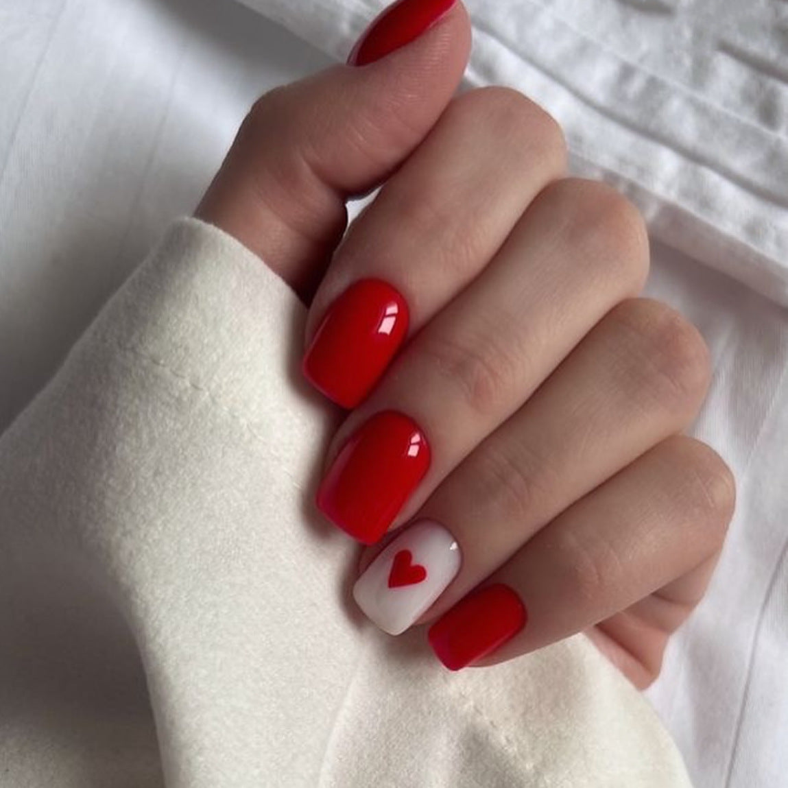 Romantic Charm Medium Square Red Press on Nail Set with Heart Accent Design
