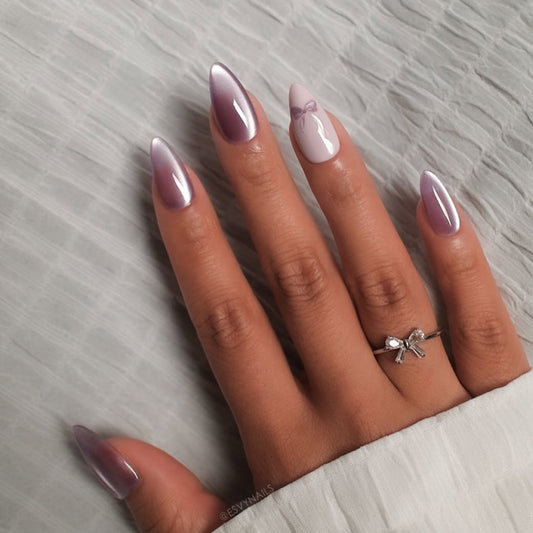Chic Elegance Purple Ombre Medium Stiletto Nail Set with Delicate Bow Detail