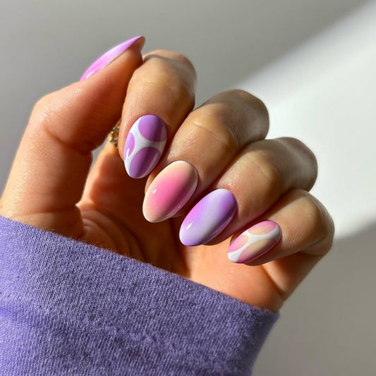 Dreamy Lavender Delight Short Oval Purple Ombre with Artistic Swirls Press on Nail Set
