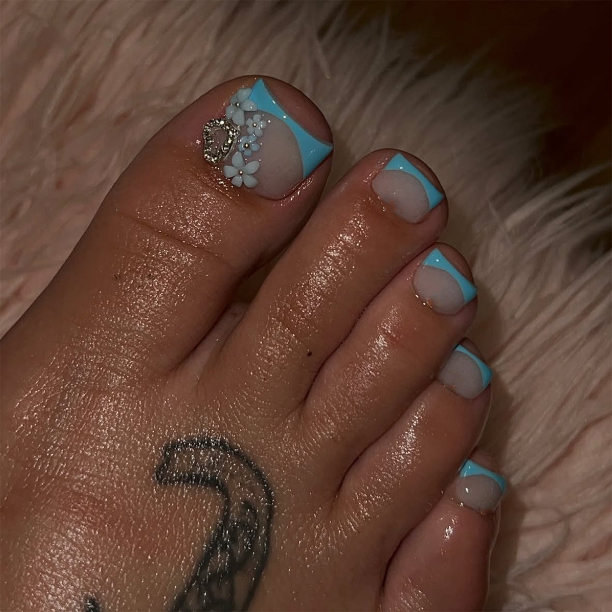 Whimsical Ocean Breeze Short Square Aqua Press On Toenail Set with Floral Accent