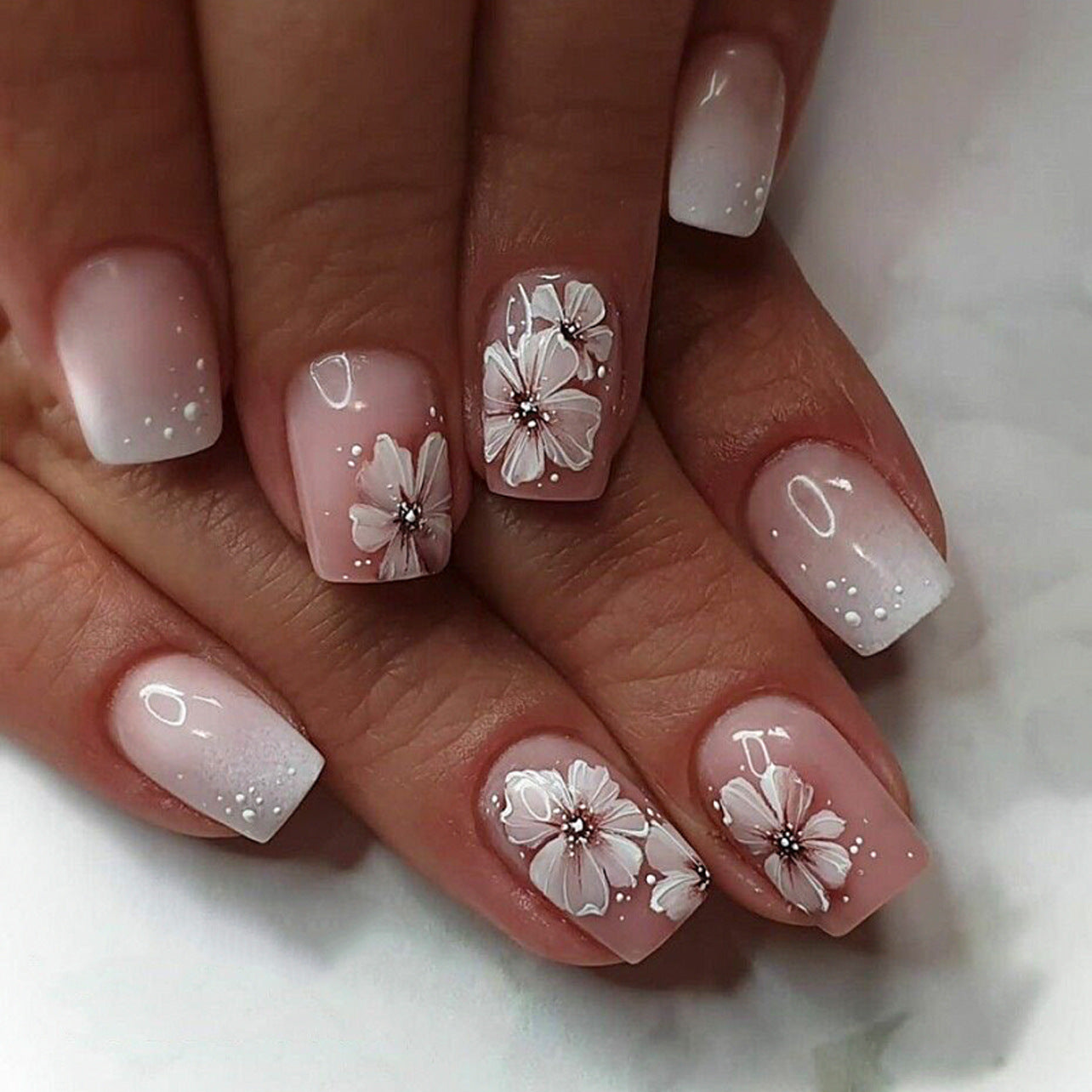 Blossom Elegance Short Square Ombre Pink with Charming Floral Accents Press on Nail Set