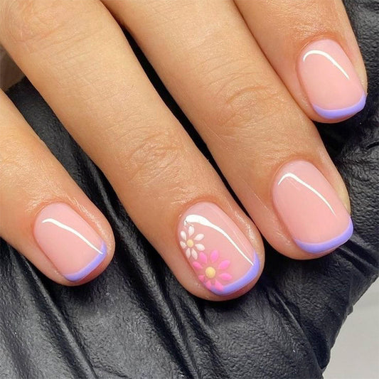 Floral Serenity Short Square Pink with Lavender Tips and Elegant Flower Accents Nail Set