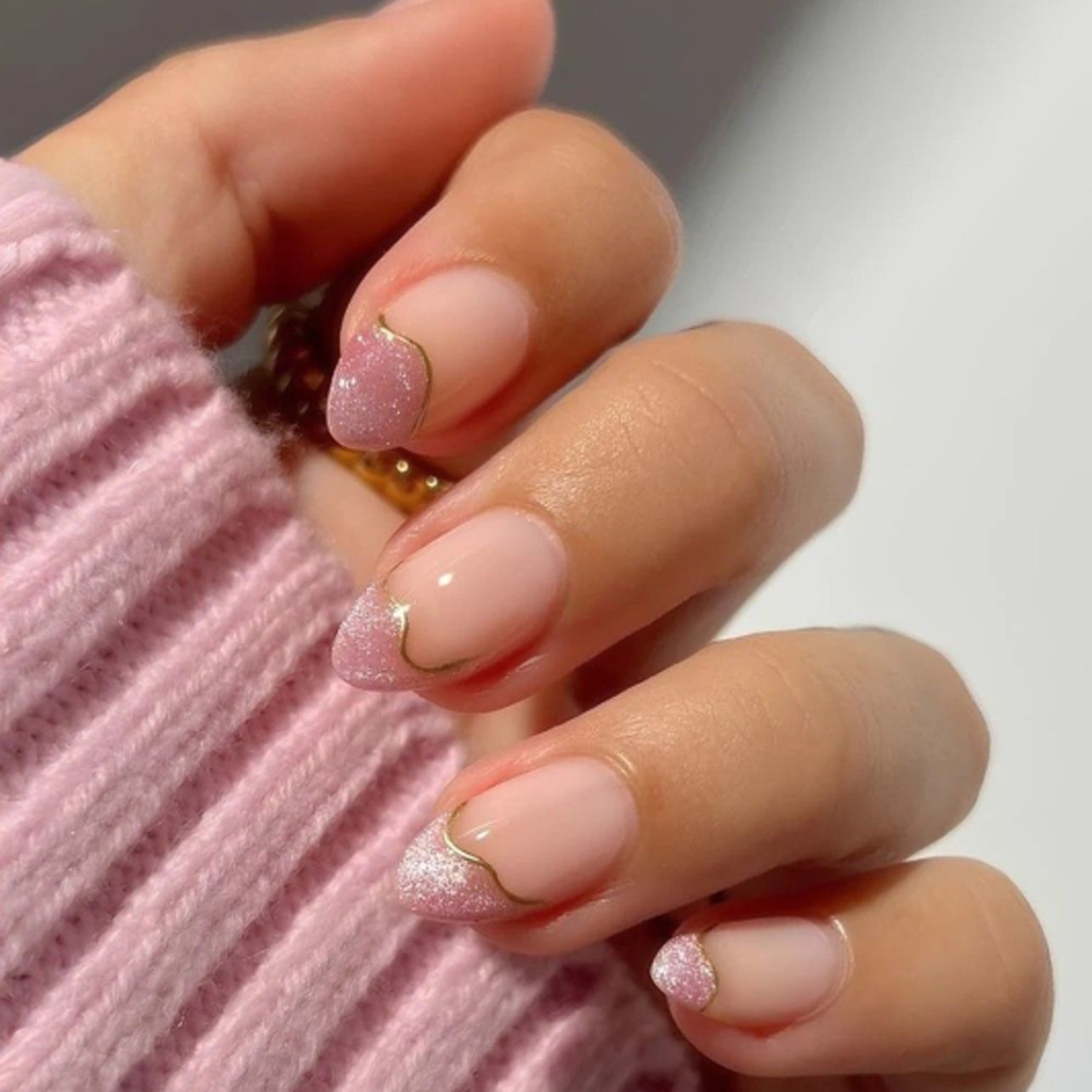 Whimsical Elegance Medium Almond Pink with Glittery Gold Tips Press-On Nail Set