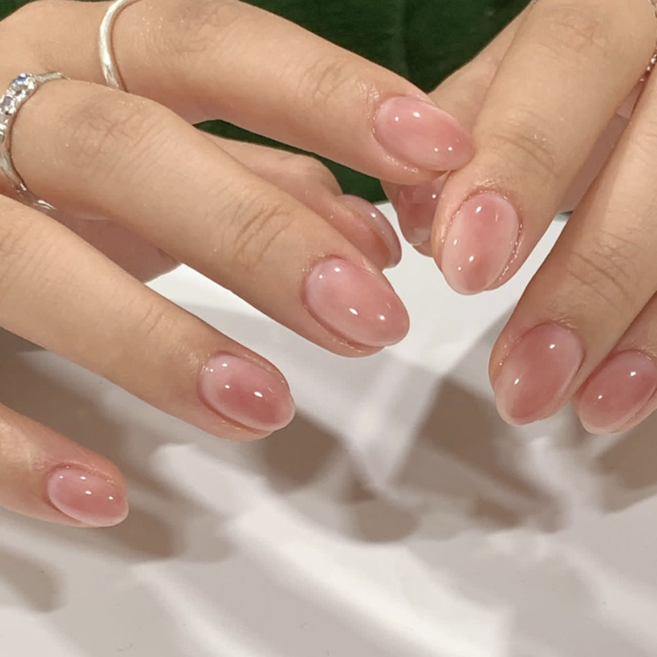 Chic Elegance Short Oval Soft Pink Glossy Press On Nail Set with Unique Shine Finish