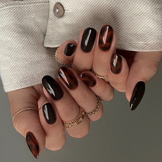 Autumn Elegance Medium Oval Brown and Black Gradient Press On Nail Set with Glossy Finish