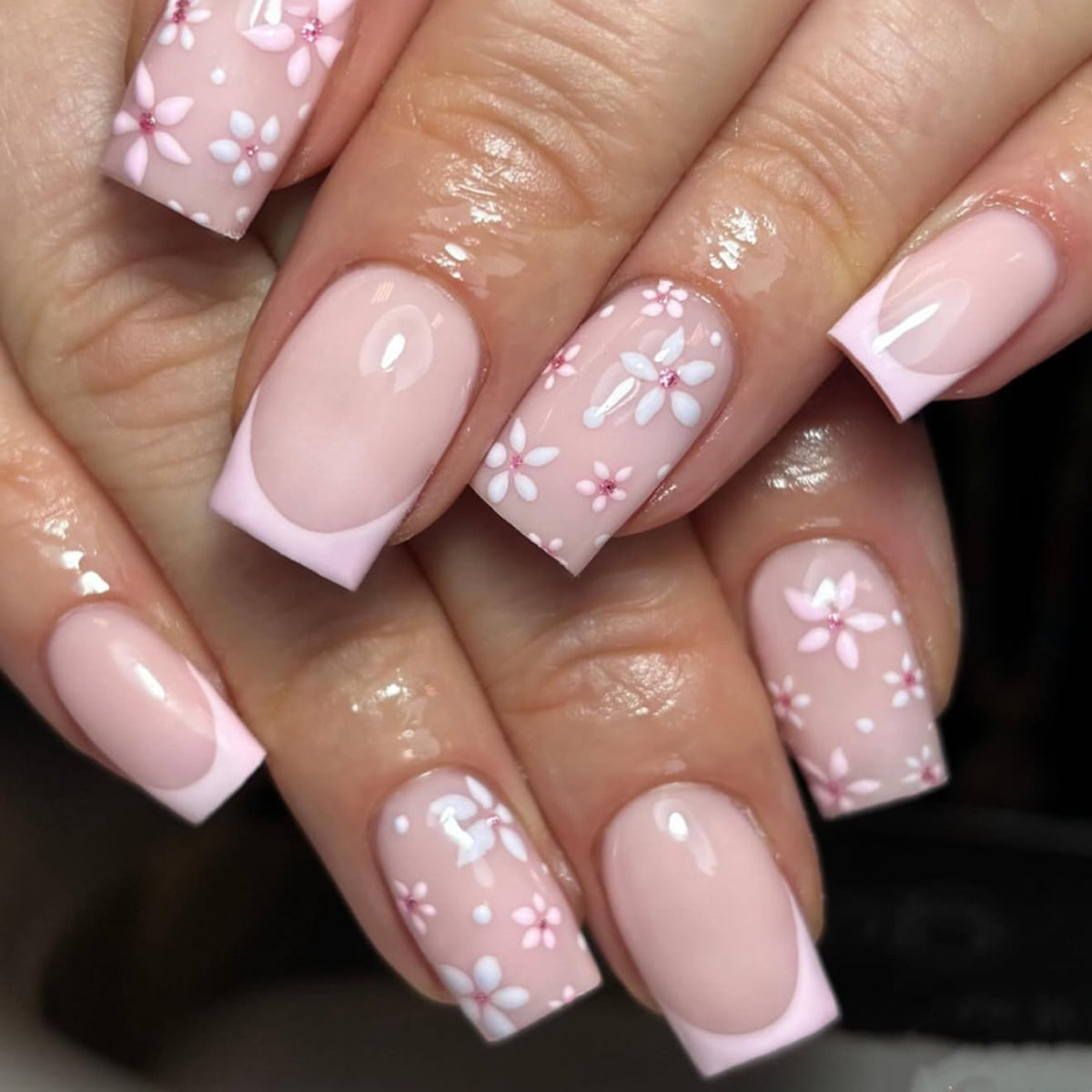 Blooming Elegance Medium Square Pink Floral Press On Nail Set