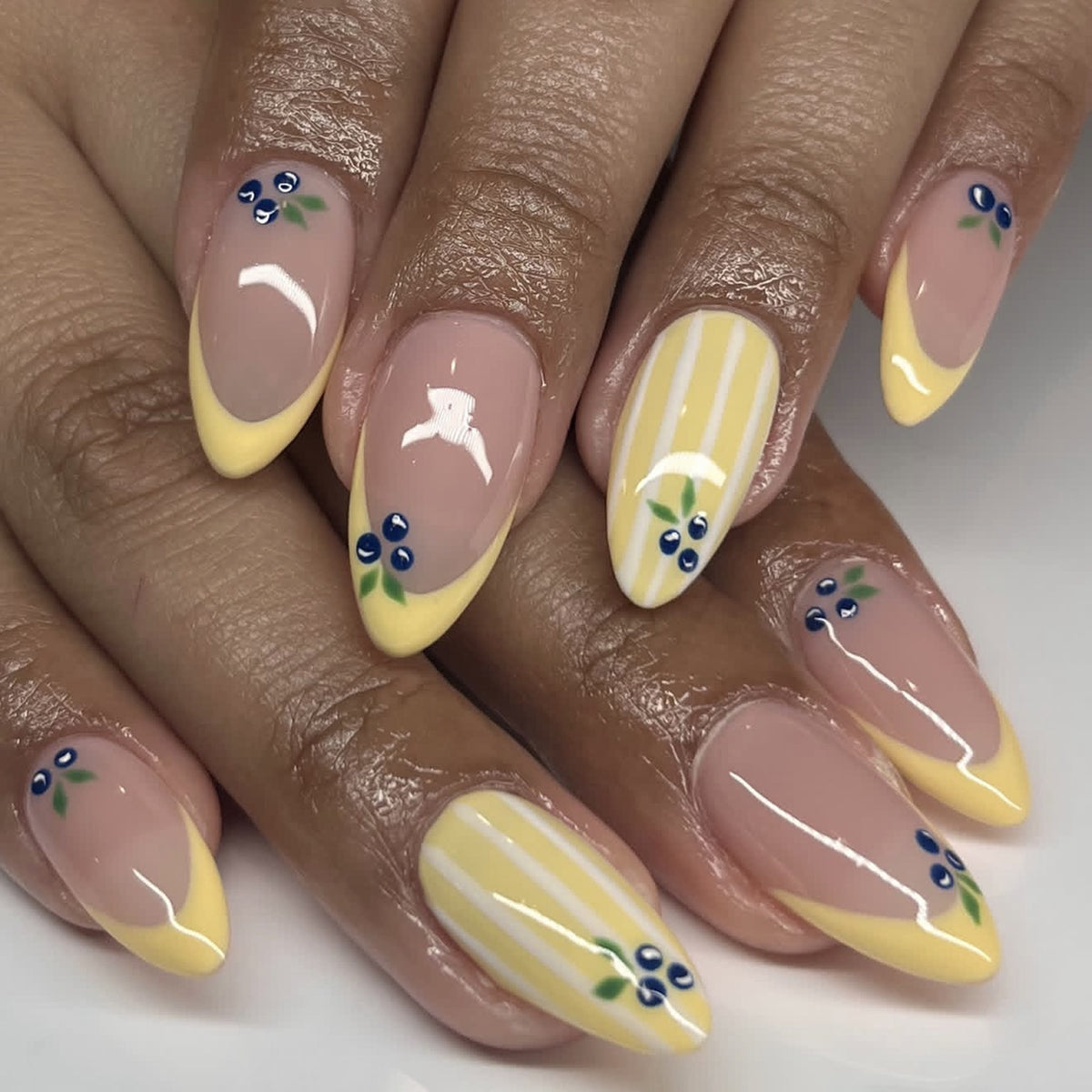Sunny Delight Medium Almond Lemon Yellow Floral Press On Nail Set