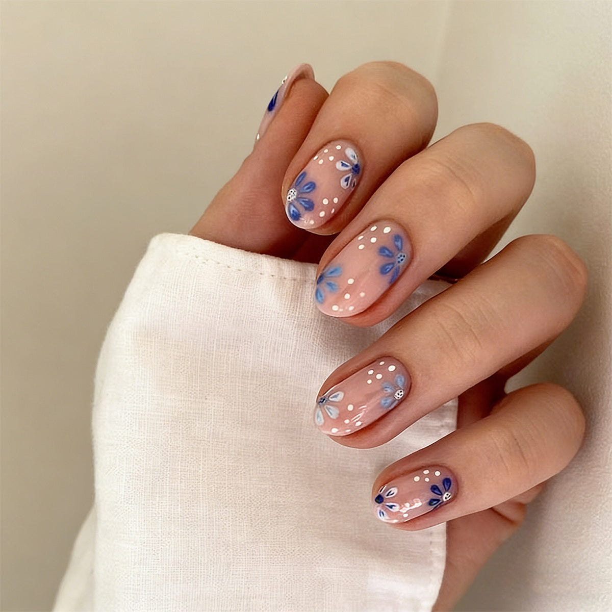 Whimsical Floral Short Round Blue and White Press On Nail Set