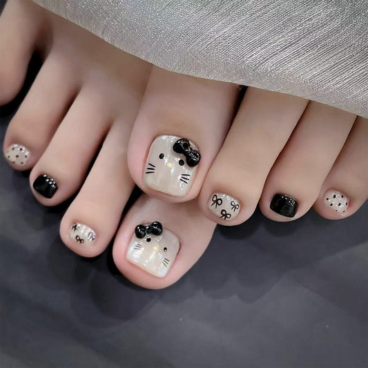 Cute Kitty Theme Short Square Black and Cream Bow Detail Press On Toenail Set