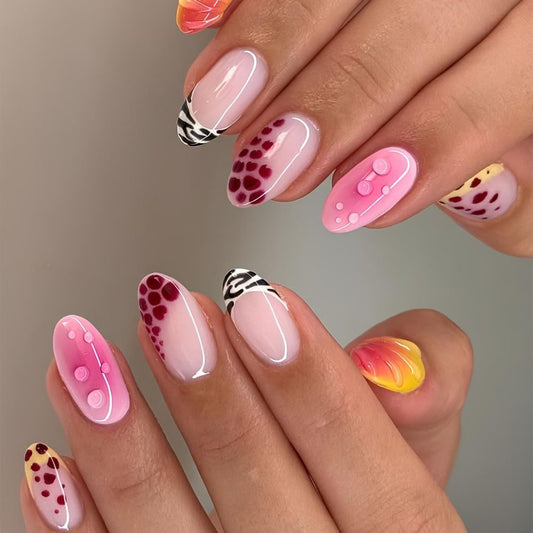 Tropical Vibes Medium Oval Pink with Unique Textured Accent Nail Set