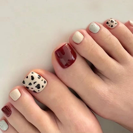 Chic Midnight Glam Short Square Burgundy and Cream Animal Print Press-On Toenail Set
