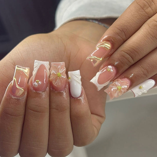 Whimsical Blossom Medium Square White Floral Press On Nail Set with Metallic Accents
