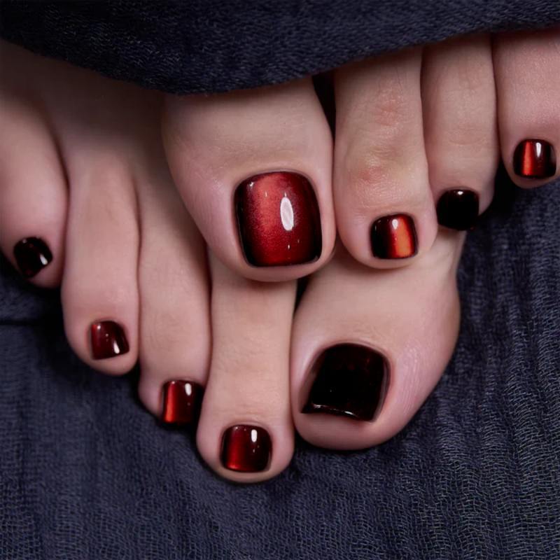 Gothic Glamour Short Square Dark Red Ombre Press On Toenail Set