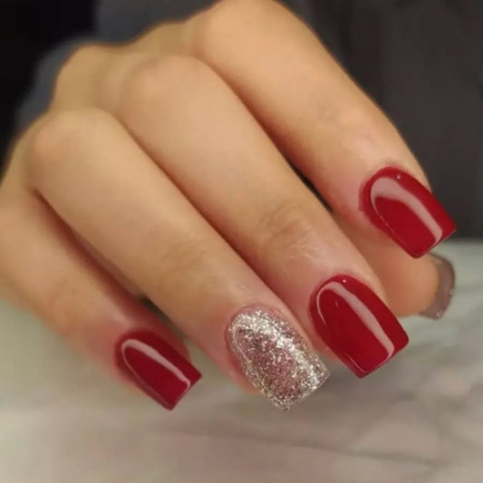 Glamorous Evening Delight Medium Square Red with Sparkling Accent Nail Set