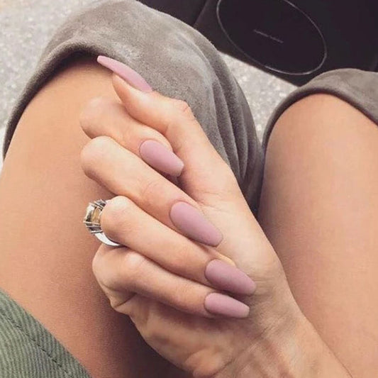 Elegant Lavender Medium Coffin Matte Press On Nail Set with Seamless Fit Design