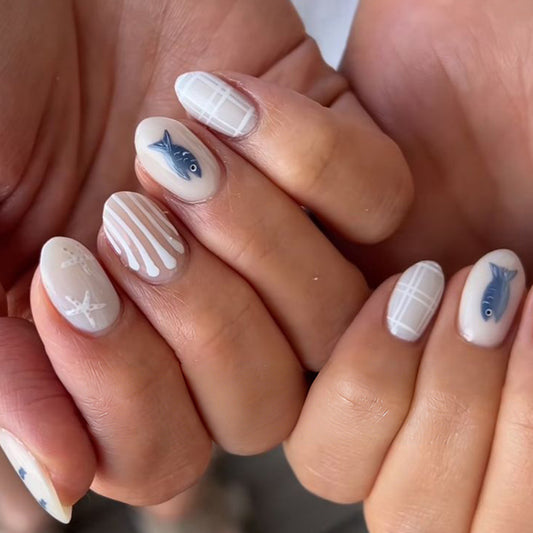 Ocean Breeze Short Oval White with Nautical Designs Press-On Nail Set