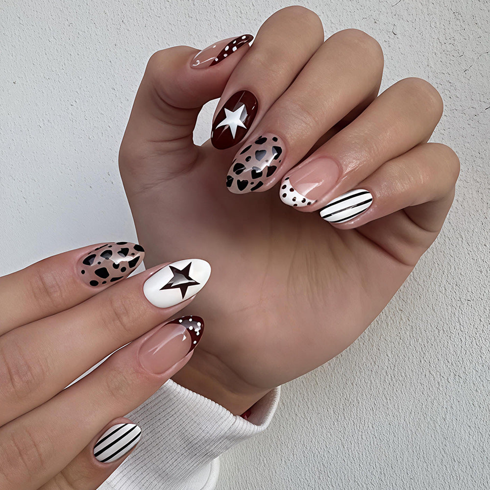 Chic Elegance Medium Almond Black and White Artistic Nail Press Set