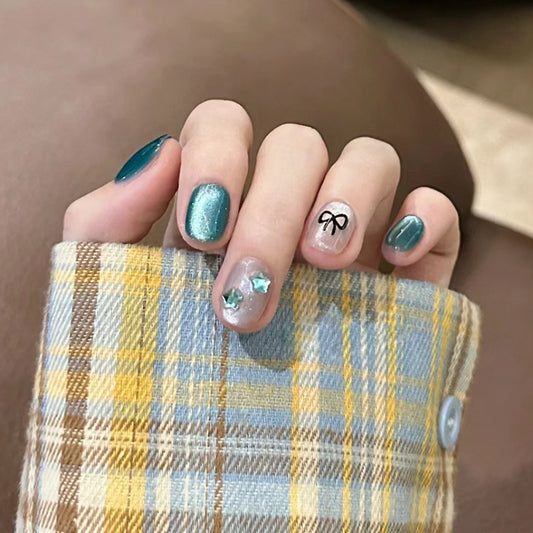 Enchanted Forest Short Round Emerald Green Sparkle Press On Nail Set with Star Accents