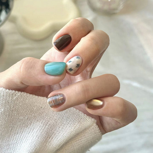 Whimsical Vibes Short Square Multicolored Press On Nail Set Featuring Unique Starry Design