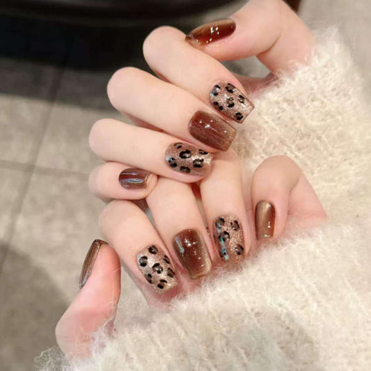Wild Safari Inspired Square Shaped Short Glossy Brown Leopard Print Press on Nail Set