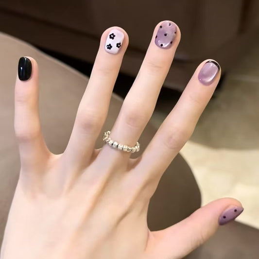 Charming Floral Fantasy Short Square Purple Black Gradient Press On Nail Set with Dainty Patterns