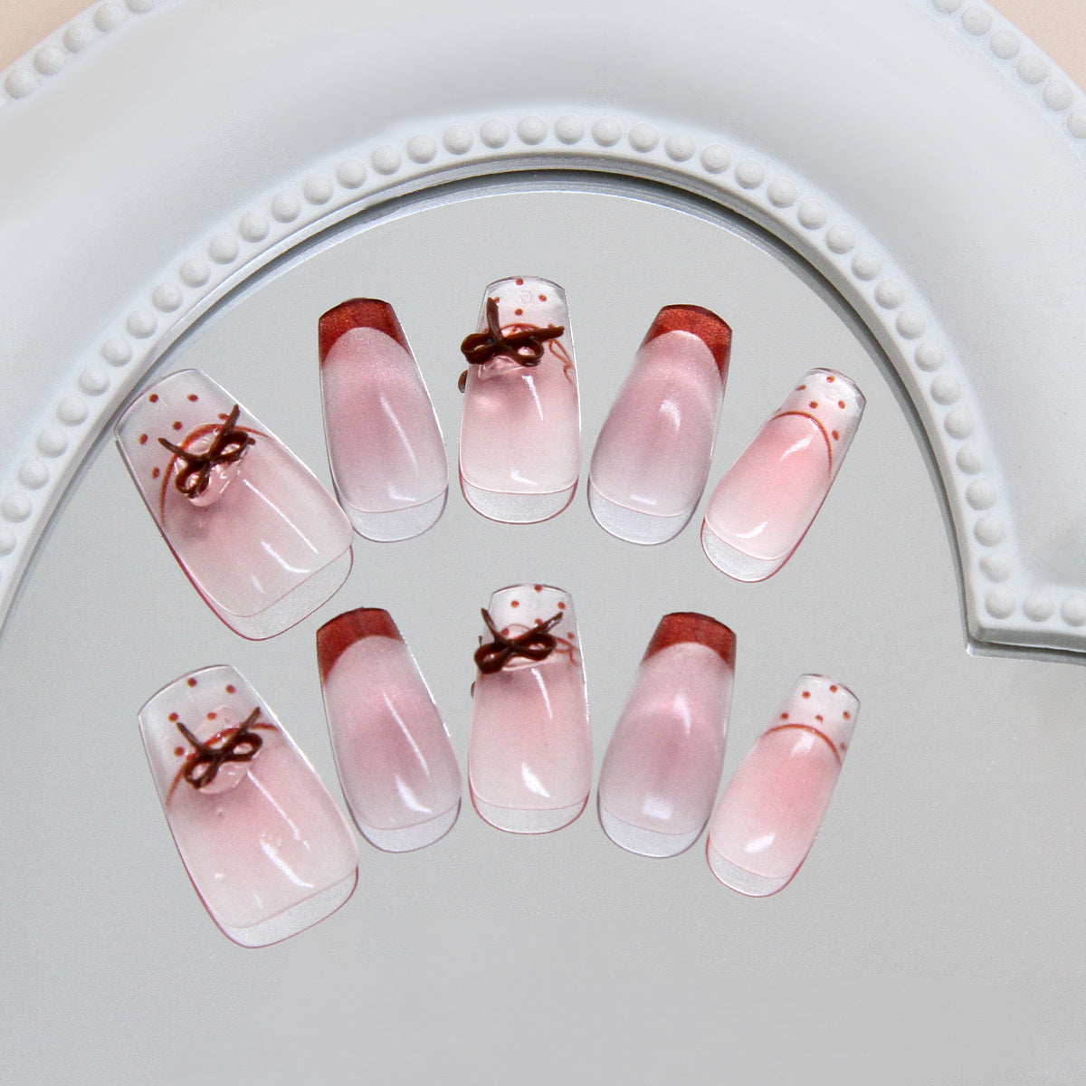 Choco Sweet Romance Medium Coffin Gradient Pink with Charming Bow Nail Set