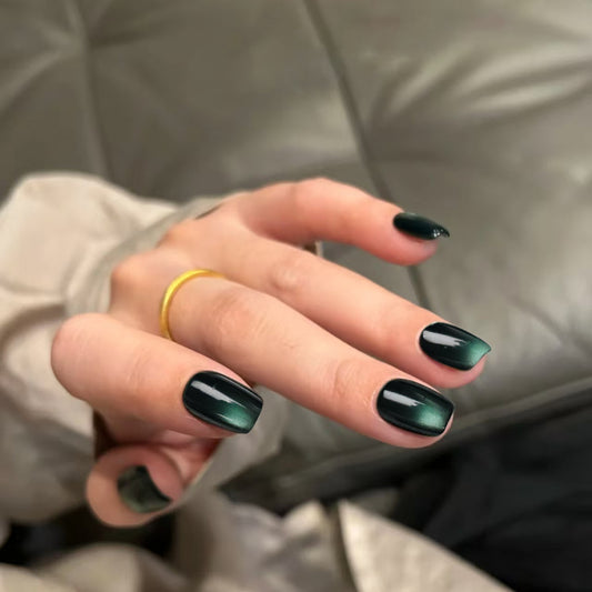 Enchanted Forest Elegant Medium Square Dark Green Ombre Press-On Nail Set