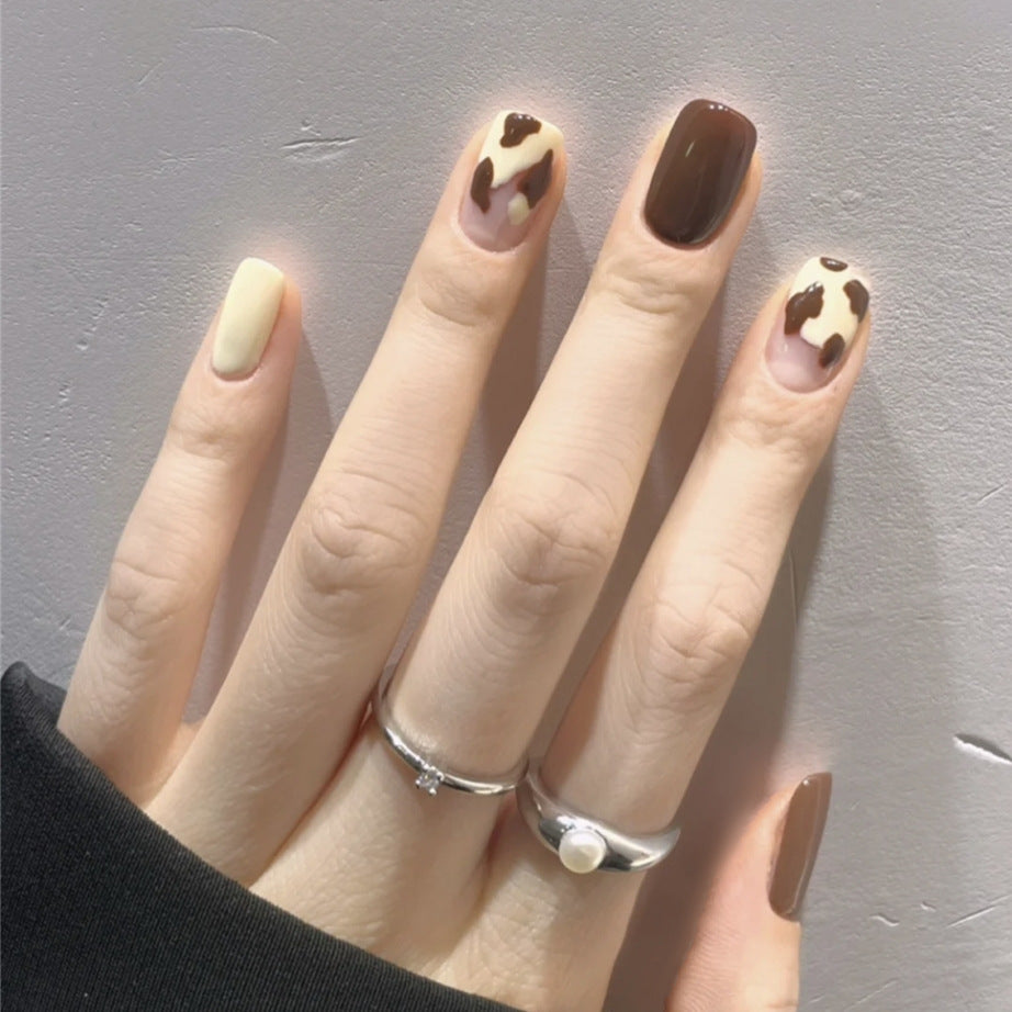 Safari Chic Medium-Length Square Press On Nails in Beige and Brown with Leopard Print Accents