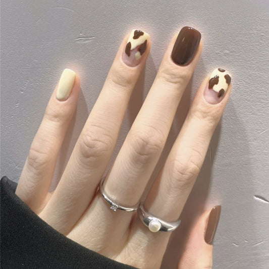 Safari Chic Medium-Length Square Press On Nails in Beige and Brown with Leopard Print Accents