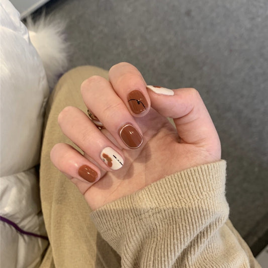 Autumn Elegance Short Length Round Brown Press On Nail Set with Accent Abstract Art Design