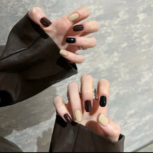 Autumn Elegance Medium Square-Shaped Press On Nail Set in Neutral Tones with Glossy and Matte Finish Options