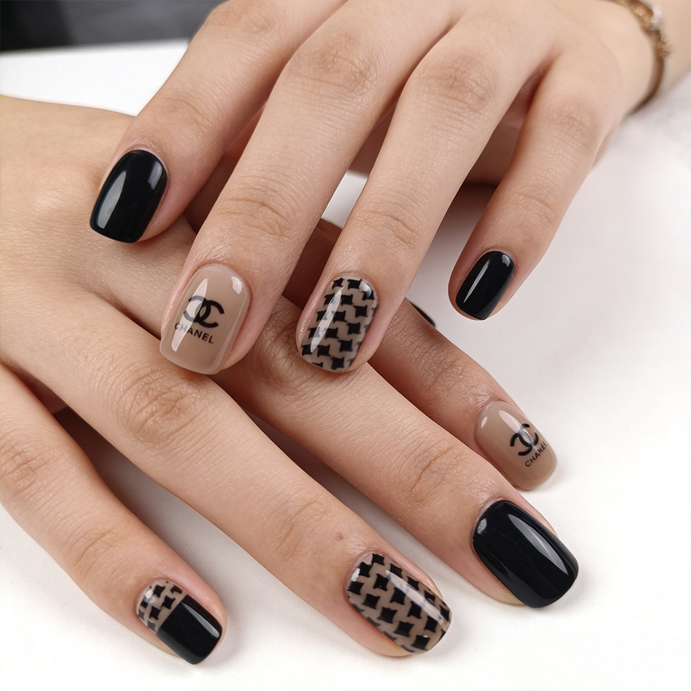 Chic Elegance Short Square Black and Beige Pattern Press on Nail Set