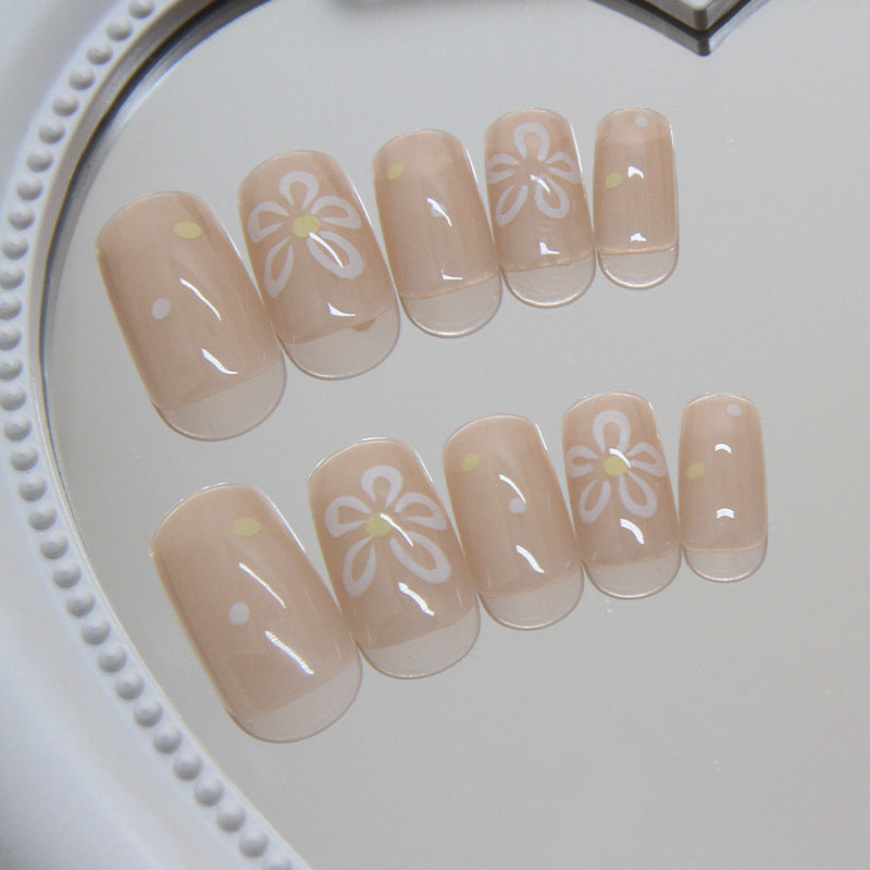 Floral Delight Medium Square Press On Nails Beige Color with White Floral Design for Elegant Style