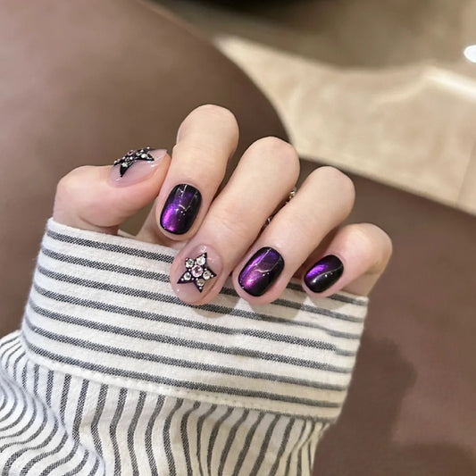 Celestial Dreams Short Round Purple Gradient Nails with Sparkling Star Accents