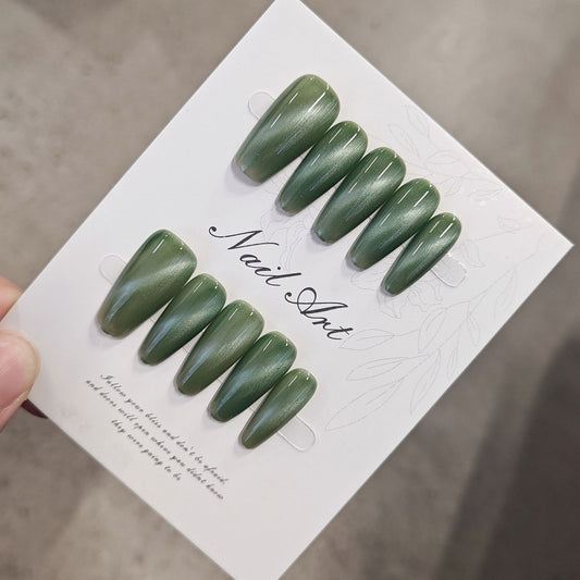 Serene Forest Medium Coffin Green Gradient Press On Nail Set