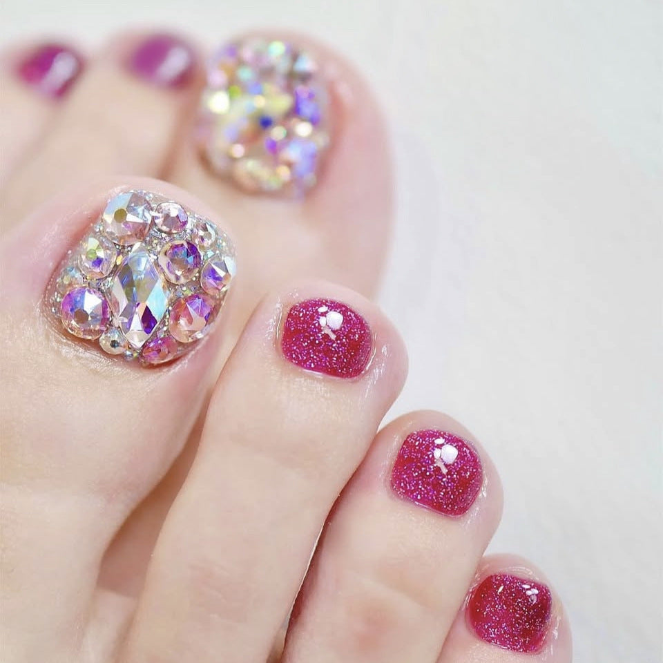Glittering Elegance Short Square Pink Short Press On Toenail Set with Dazzling Gemstone Accents