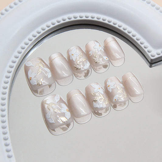 Elegant Blossom Design Short Coffin Light Beige Press On Nail Set with Exquisite Floral Accents