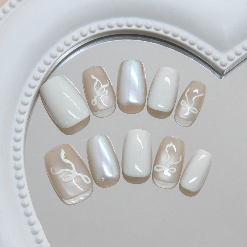 Elegant Dreamy Short Square White Pearlescent Press on Nail Set