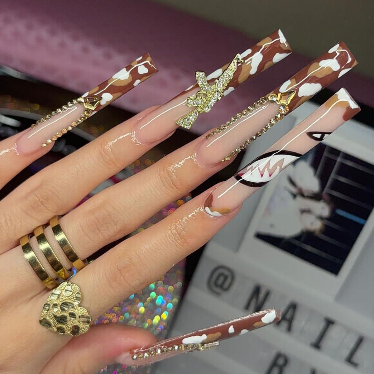Vibrant Camo Long Square Brown Press-On Nail Set with Glamorous Rhinestone Accents
