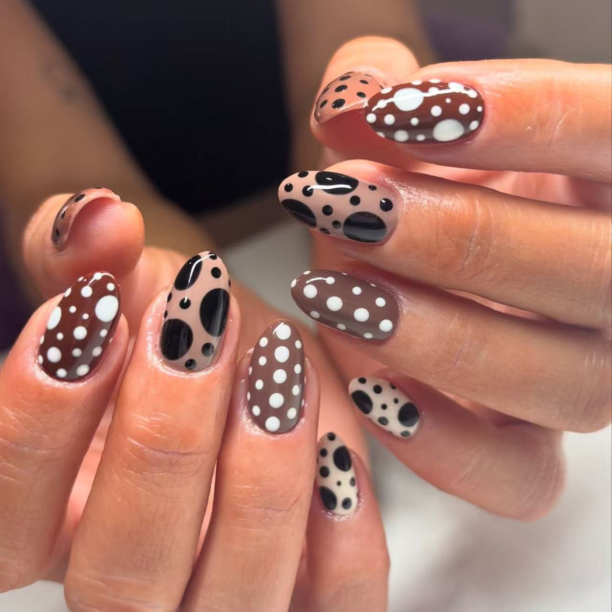 Chic Dots Medium Oval Brown and White with Playful Polka Dots Design Press On Nail Set