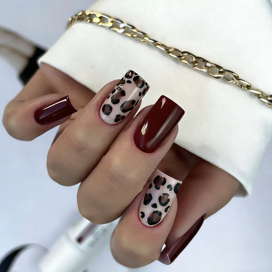 Wild Safari Glamour Medium Square Burgundy and Clear Leopard Print Press On Nail Set for Fashionable Style