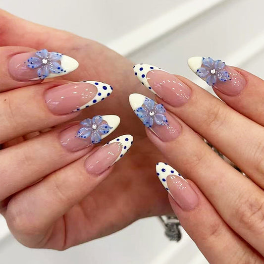 Elegant Floral Bliss Short Stiletto White and Blue Floral Accent Press-On Nail Set