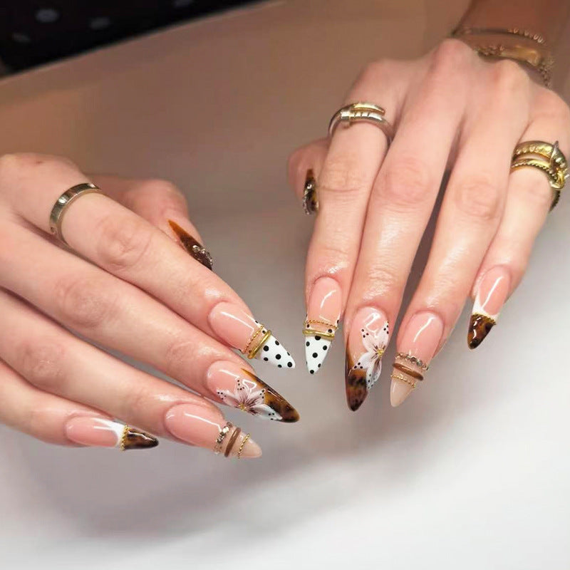 Glamorous Bohemian Medium Almond Brown and White Floral Accent Press-On Nail Set