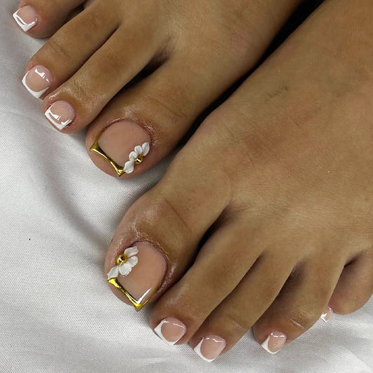 Elegant Floral Short Square Peach with Gold Accents Press On Toenail Set