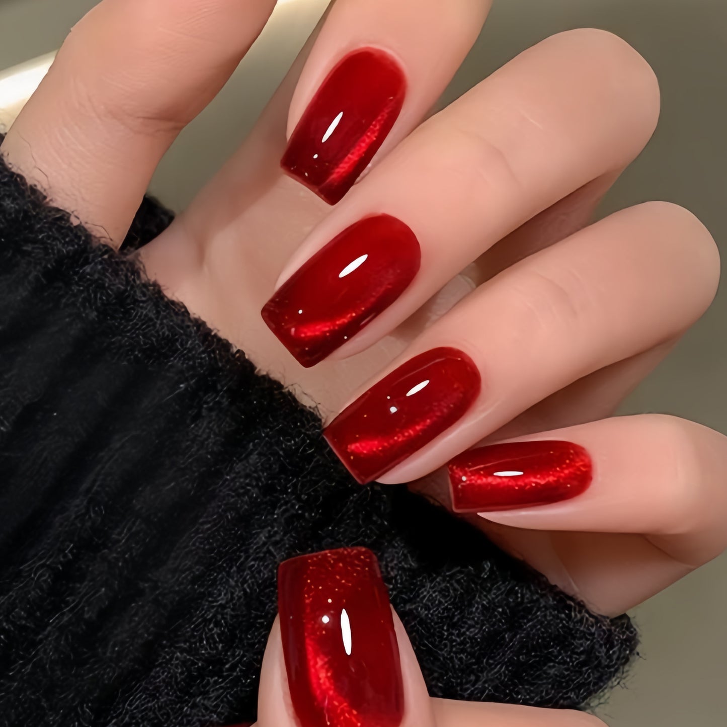Glamorous Evening Vibes Medium Square Shiny Blood Red Press On Nail Set